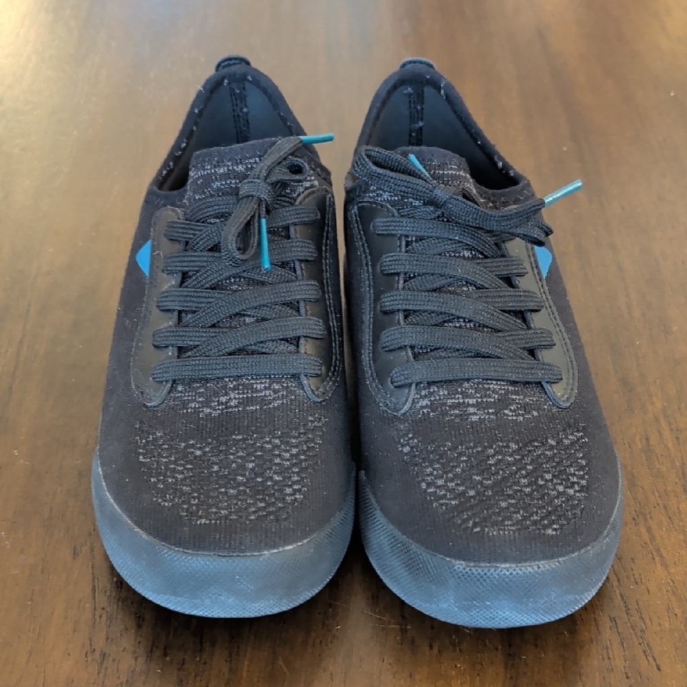 Vessi Weekend Charcoal and Teal Sneakers